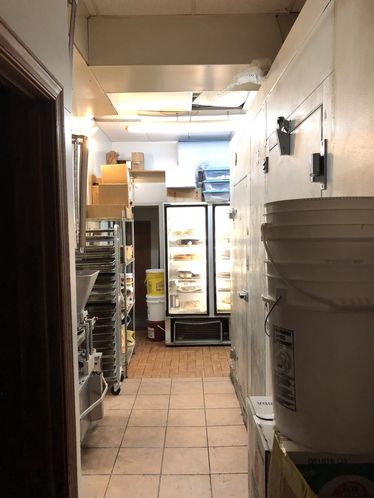 Traub's Bakery: 1020 Lincoln Avenue, Prospect Park, PA 19076